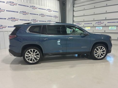 Used 2024 GMC Acadia Denali w/ Super Cruise Package FWD image 6