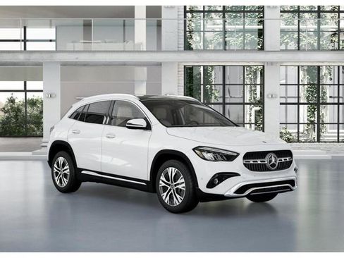 New 2026 Mercedes-Benz GLA 250 4MATIC image 11