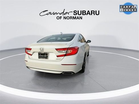 Used 2018 Honda Accord Sport image 2