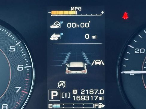 Used 2020 Subaru Crosstrek 2.0i image 14