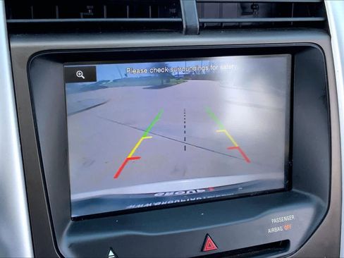 Used 2013 Ford Edge SEL image 29