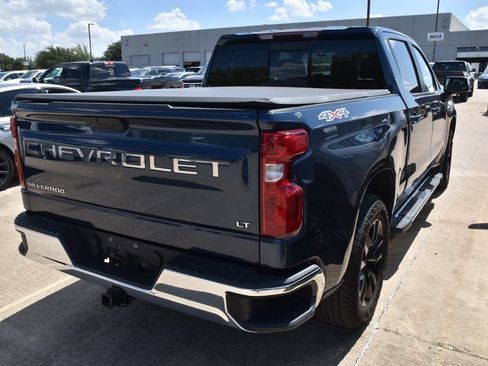 Used 2021 Chevrolet Silverado 1500 LT w/ Convenience Package II AWD/4WD image 5