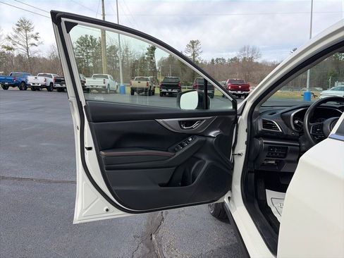 Used 2023 Subaru Crosstrek 2.5i Limited AWD/4WD image 23