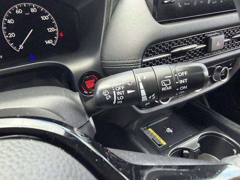 Used 2024 Honda HR-V EX-L image 29