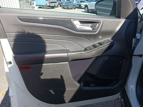 Used 2024 Ford Escape ST-Line w/ Tech Pack #1 image 11