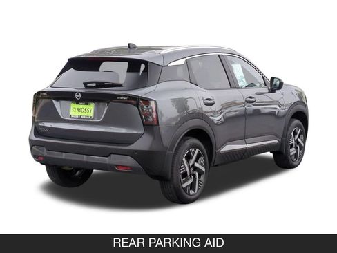 Used 2026 Nissan Kicks SV FWD image 9