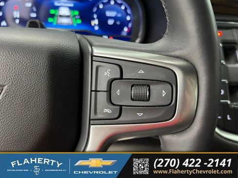 Used 2024 Chevrolet Tahoe Premier w/ Advanced Technology Package AWD/4WD image 27