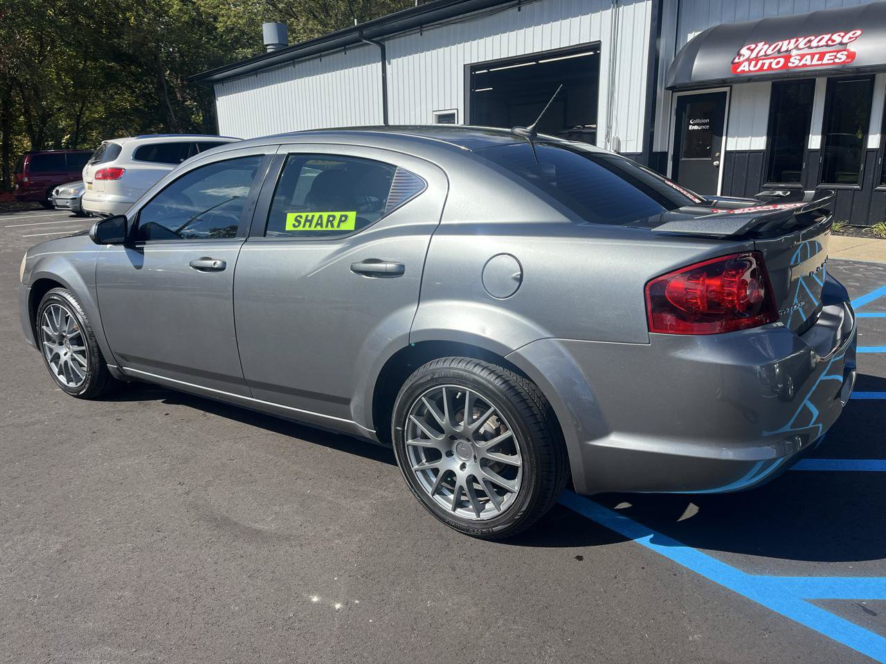 Used 2012 Dodge Avenger SXT Plus w/ Cold Weather Group FWD image 7