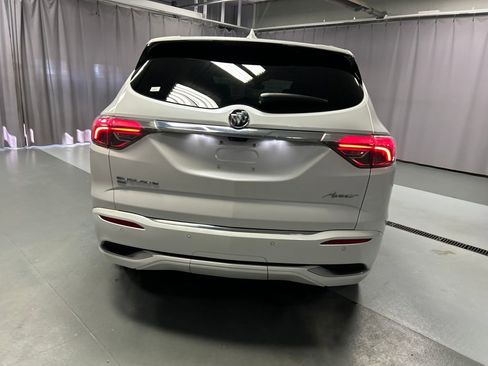 Used 2024 Buick Enclave Avenir w/ Avenir Technology Package AWD/4WD image 6