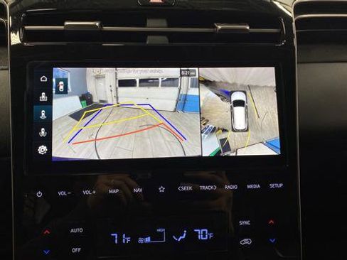 Certified 2023 Hyundai Tucson Limited AWD/4WD image 14