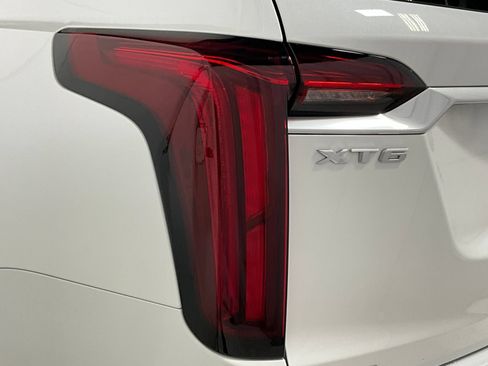 Used 2024 Cadillac XT6 Premium Luxury AWD/4WD image 29