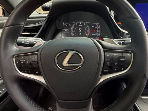 Certified 2024 Lexus ES 350 w/ Premium Package FWD image 34