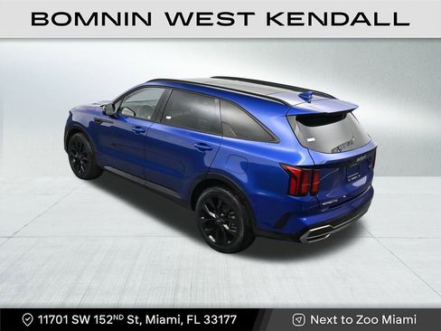 Used 2023 Kia Sorento SX image 14