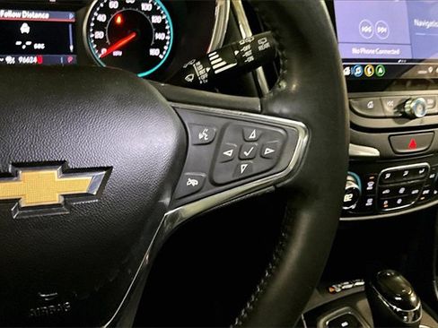 Used 2020 Chevrolet Equinox Premier image 21