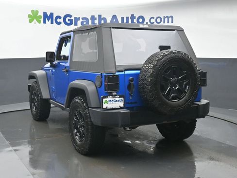 Used 2016 Jeep Wrangler Sport image 18