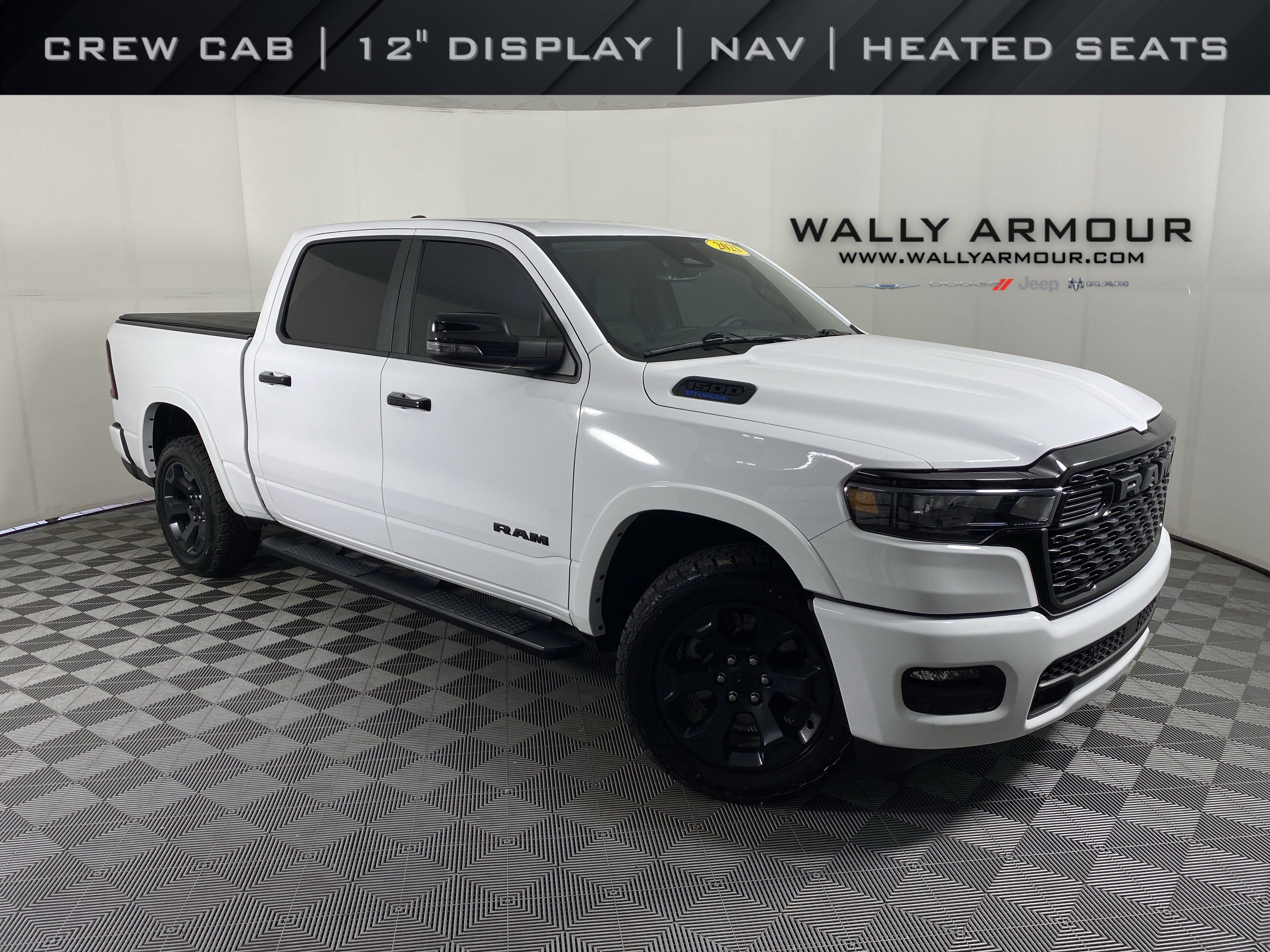 Used 2025 RAM 1500 Big Horn AWD/4WD image 1