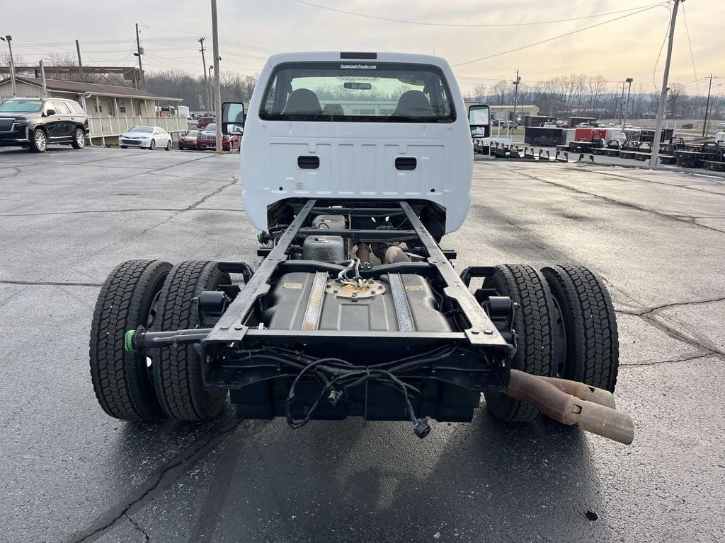 Used 2008 Ford F550 2WD Regular Cab Super Duty image 4