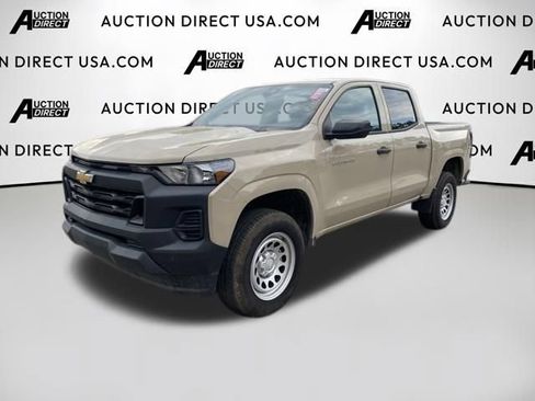 Used 2023 Chevrolet Colorado W/T RWD image 1