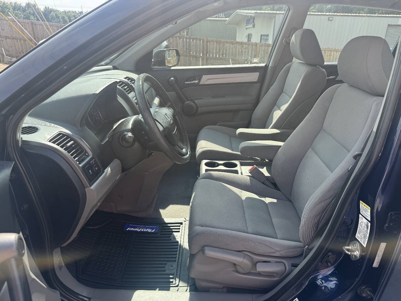 Used 2011 Honda CR-V LX image 10