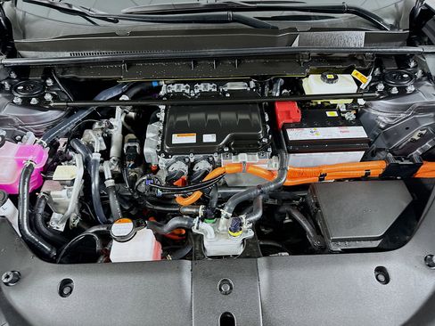 Used 2024 Lexus RZ 300e Premium w/ Accessory Package (Z1) image 29