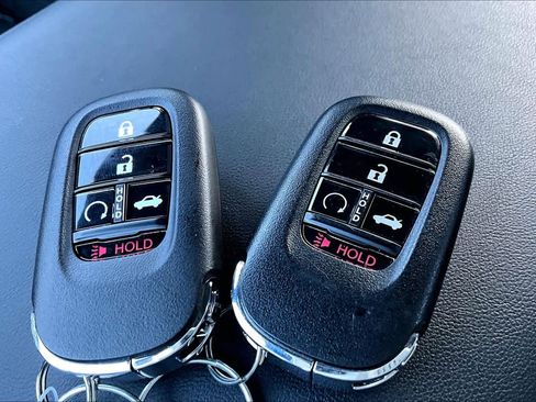 Used 2025 Honda Accord Sport image 14