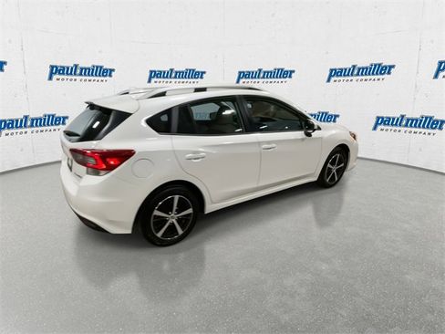 Used 2021 Subaru Impreza Premium image 11