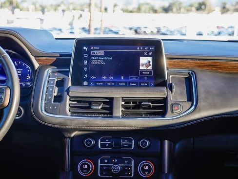 Used 2023 Chevrolet Tahoe High Country image 14