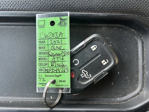 Used 2021 GMC Sierra 3500 AT4 w/ AT4 Premium Plus Package image 12