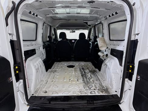 Used 2022 RAM ProMaster City Tradesman FWD image 34