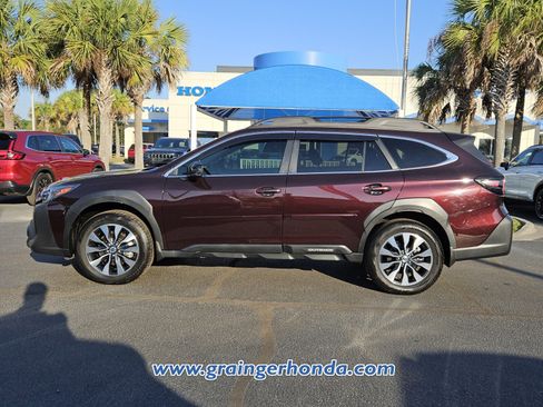 Used 2023 Subaru Outback Limited XT image 2