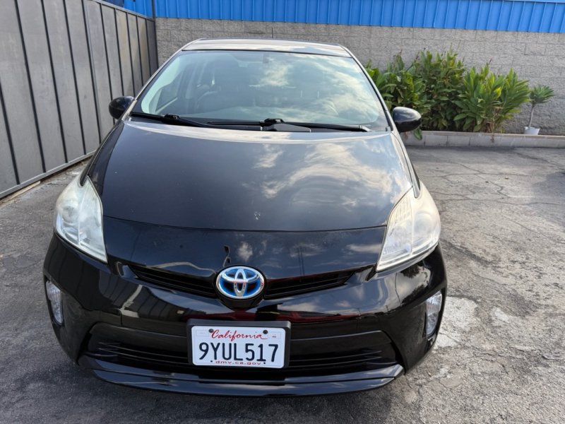 Used 2012 Toyota Prius Four w/ Deluxe Solar Roof Pkg FWD image 4