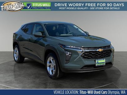 Used 2025 Chevrolet Trax LS w/ LS Convenience Package