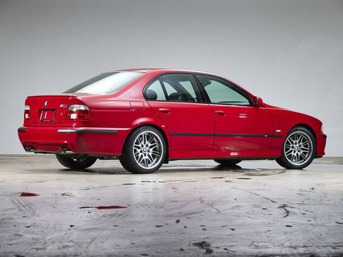 Used 2001 BMW M5 RWD image 5