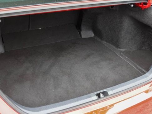 Used 2025 Toyota Camry SE image 8