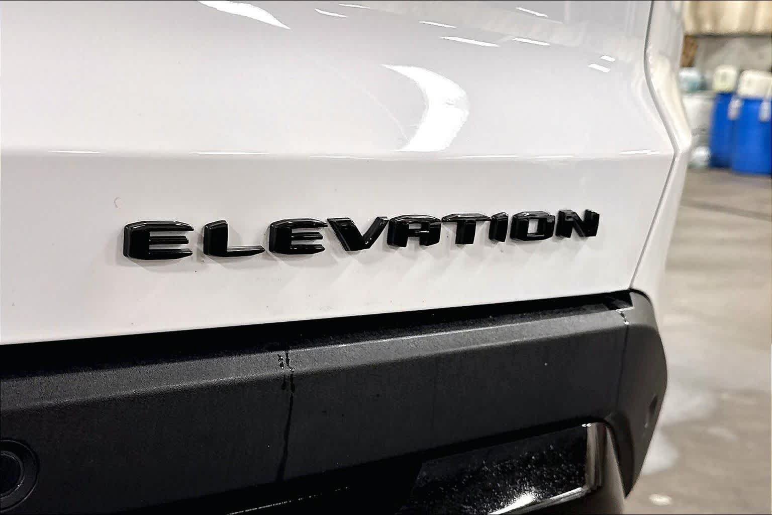 Used 2025 GMC Terrain Elevation w/ Elevation Premium Package AWD/4WD image 10