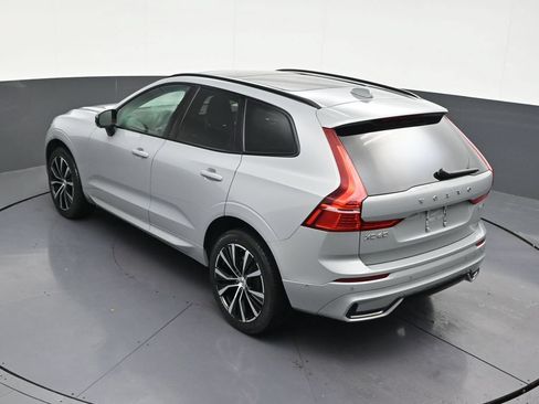 Used 2024 Volvo XC60 B5 Plus AWD/4WD image 20