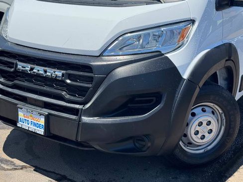 Used 2023 RAM ProMaster 2500 FWD image 3