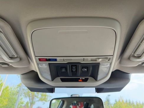 Used 2022 Subaru Forester Premium AWD/4WD image 27