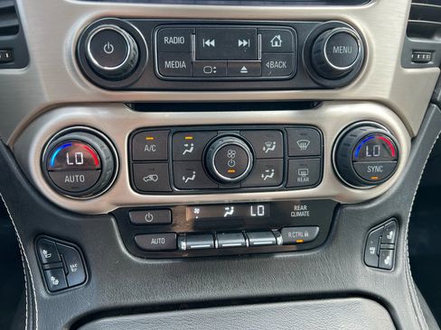 Used 2015 GMC Yukon Denali w/ Open Road Package image 27