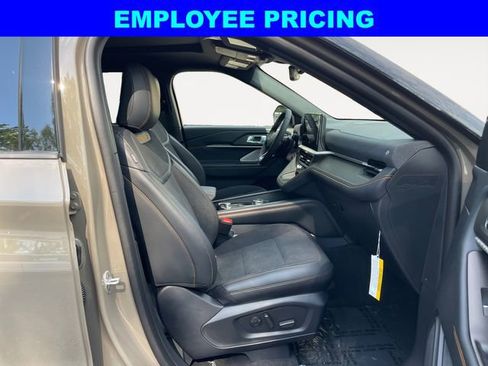 New 2026 Ford Explorer Tremor w/ Tremor Ultimate Package AWD/4WD image 15