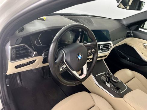Used 2021 BMW 330i xDrive Sedan w/ Driving Assistance Package AWD/4WD image 10