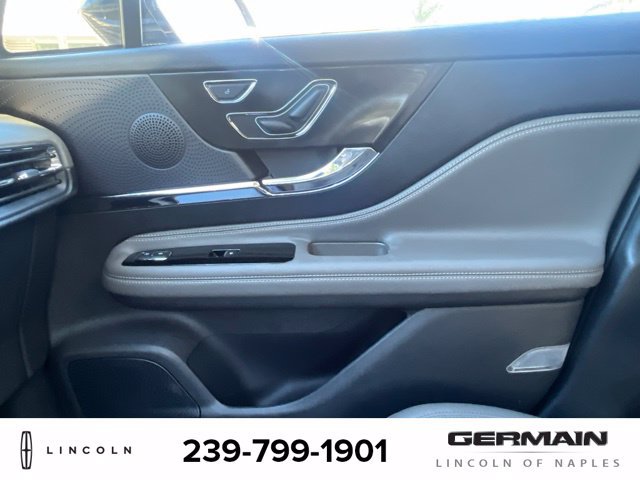 Used 2024 Lincoln Corsair Reserve w/ Equipment Group 201A AWD/4WD image 17