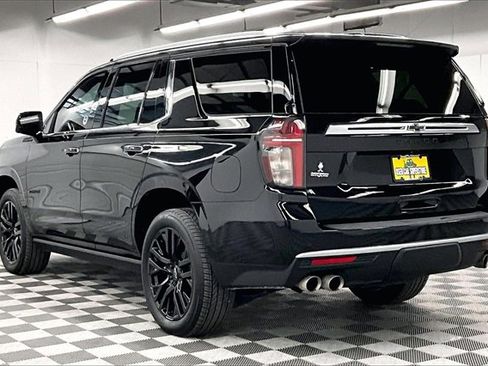 Used 2024 Chevrolet Tahoe High Country image 2