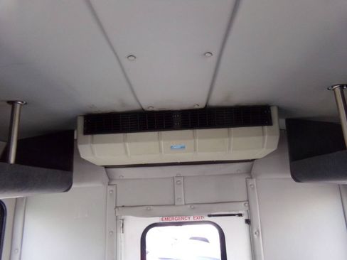 Used 2012 Ford E-450 and Econoline 450 Super Duty w/ Shuttle Bus Prep Pkg image 16