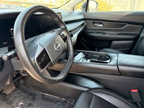 Certified 2025 Nissan Murano SV w/ Cargo Package AWD/4WD image 17