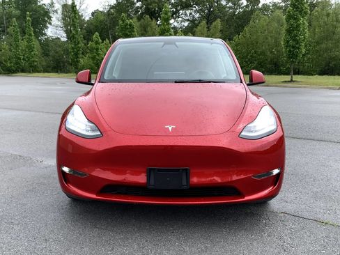 Used 2021 Tesla Model Y Long Range AWD/4WD image 2