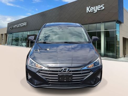 Used 2020 Hyundai Elantra Value Edition w/ Cargo Package (C1) FWD image 2