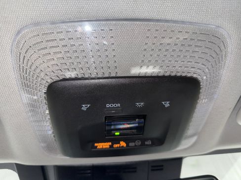 Used 2023 Toyota Prius Limited image 26