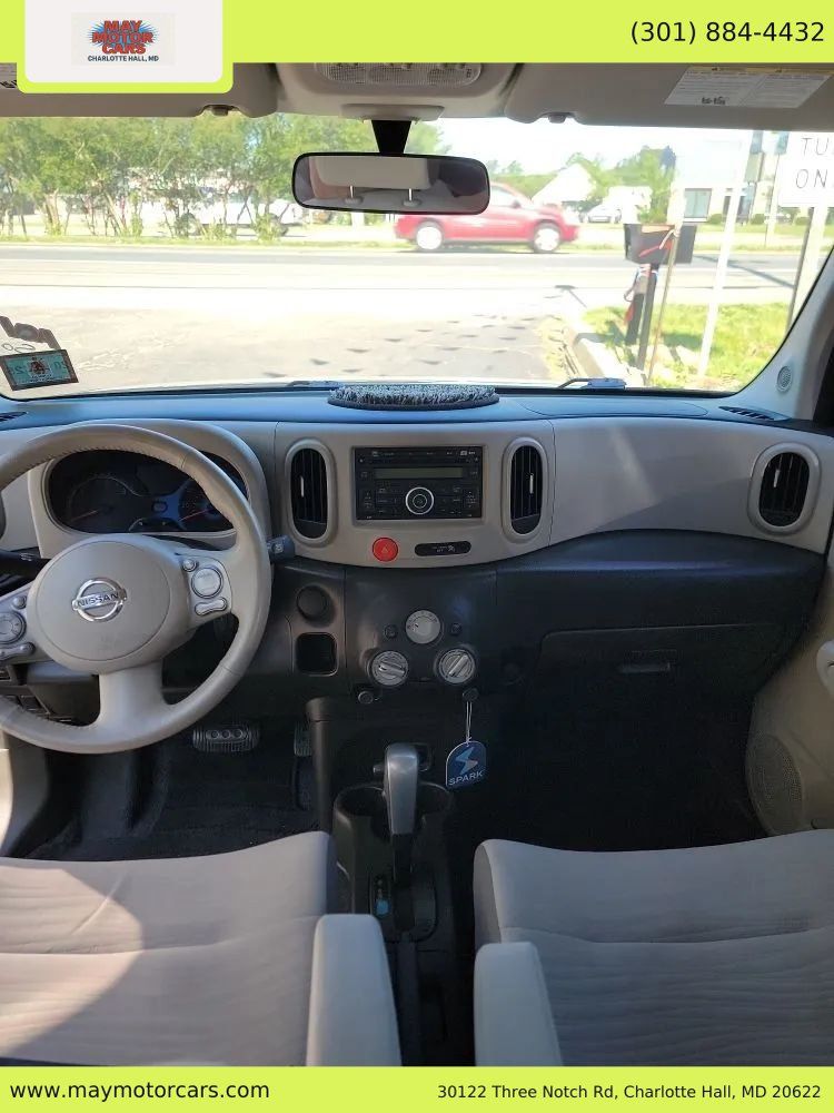 Used 2013 Nissan Cube 1.8 S w/ Interior Designer Pkg FWD image 11