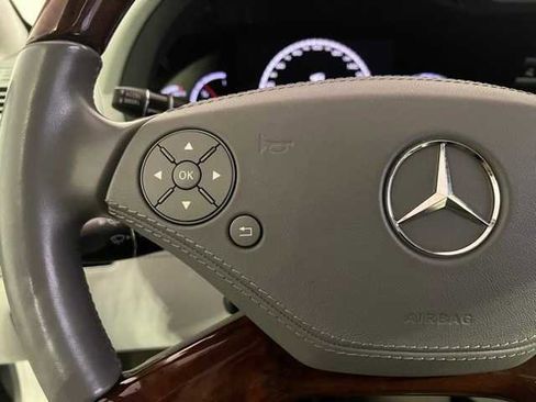 Used 2012 Mercedes-Benz S 63 AMG image 19